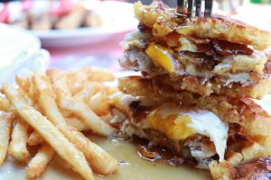 Bird & Waffle'wich